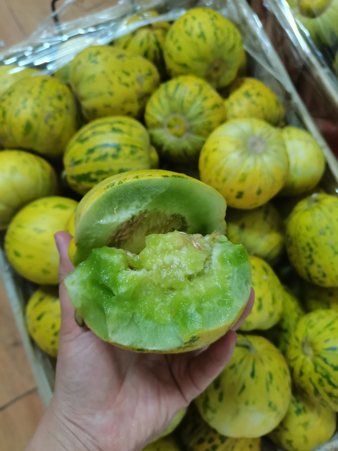 🍉东北八里香瓜香甜可口诱人！