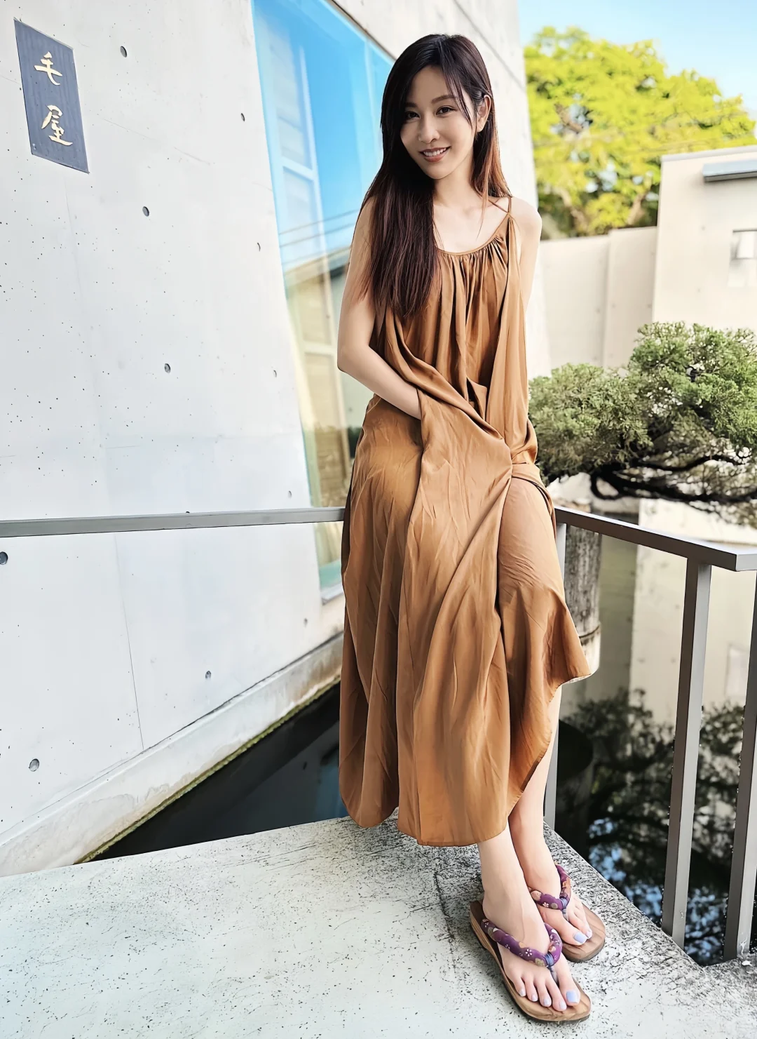 曾莞婷｜妩媚得很自信 💋
