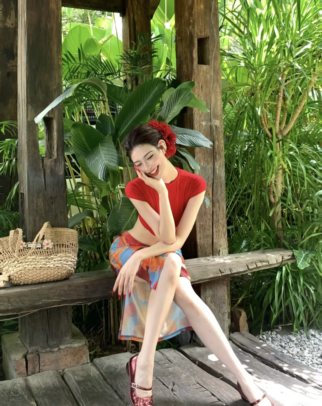 超绝明艳美女