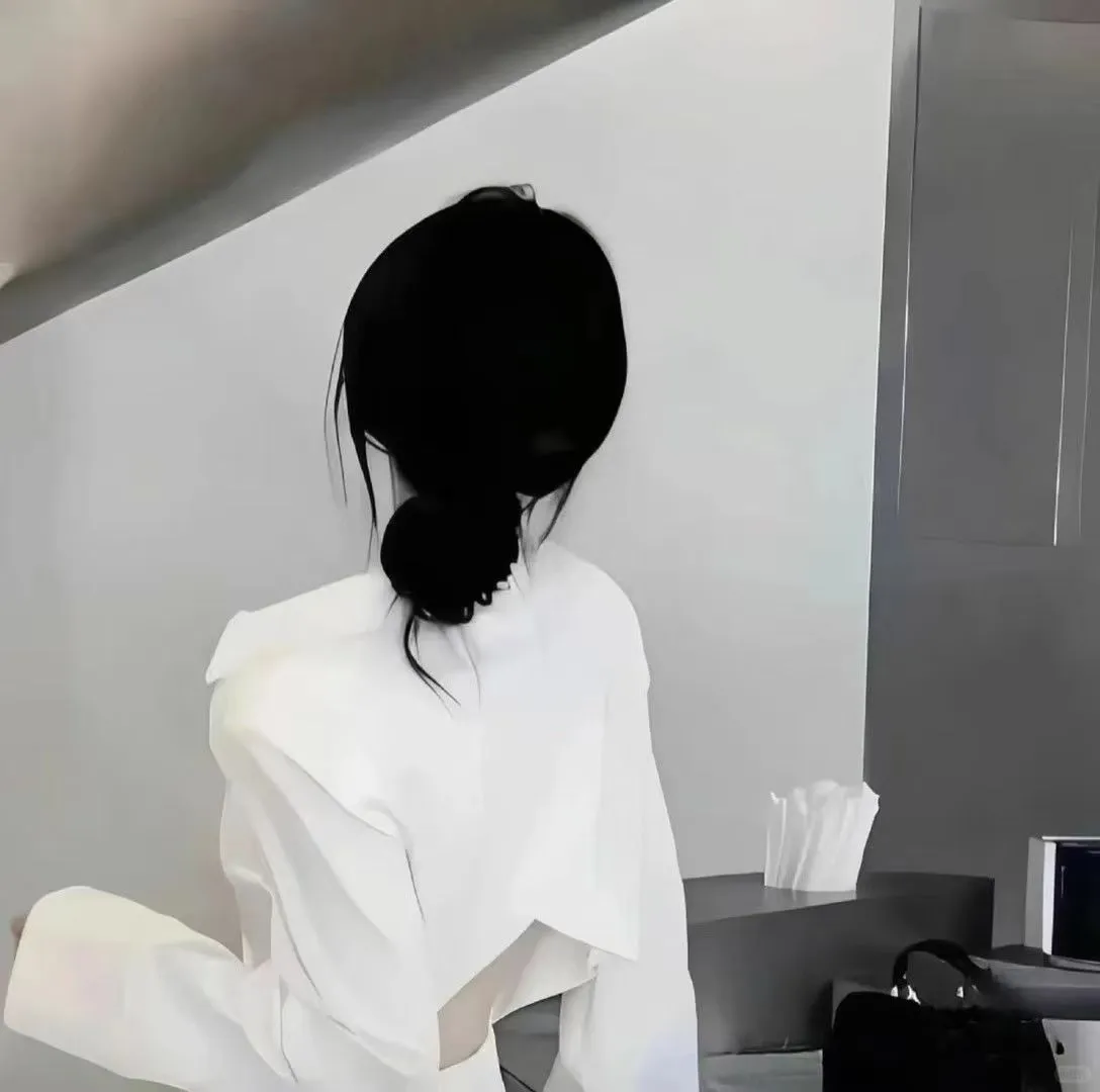 女头像-背影