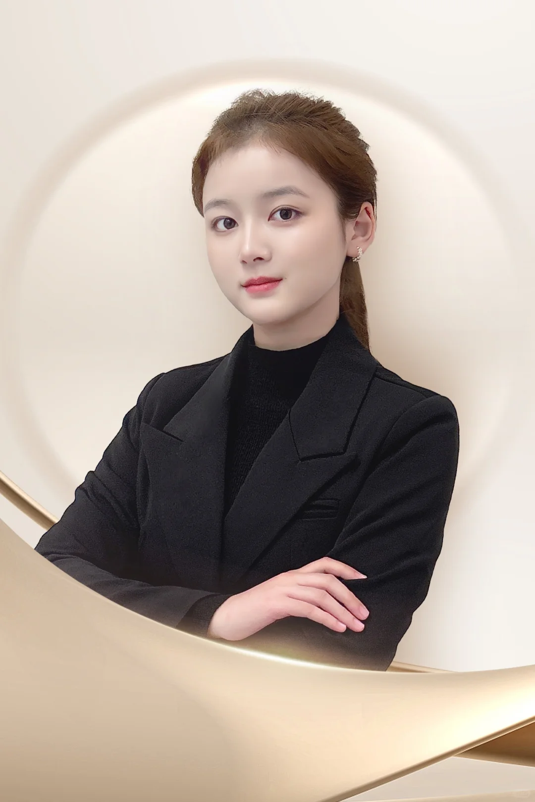 00后勇闯房地产置业顾问市场