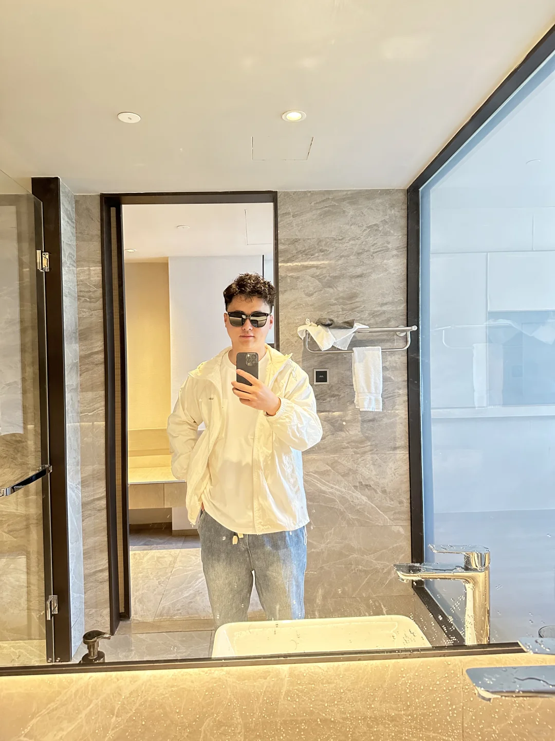 🔥7年实战派00后中介在线营业😏