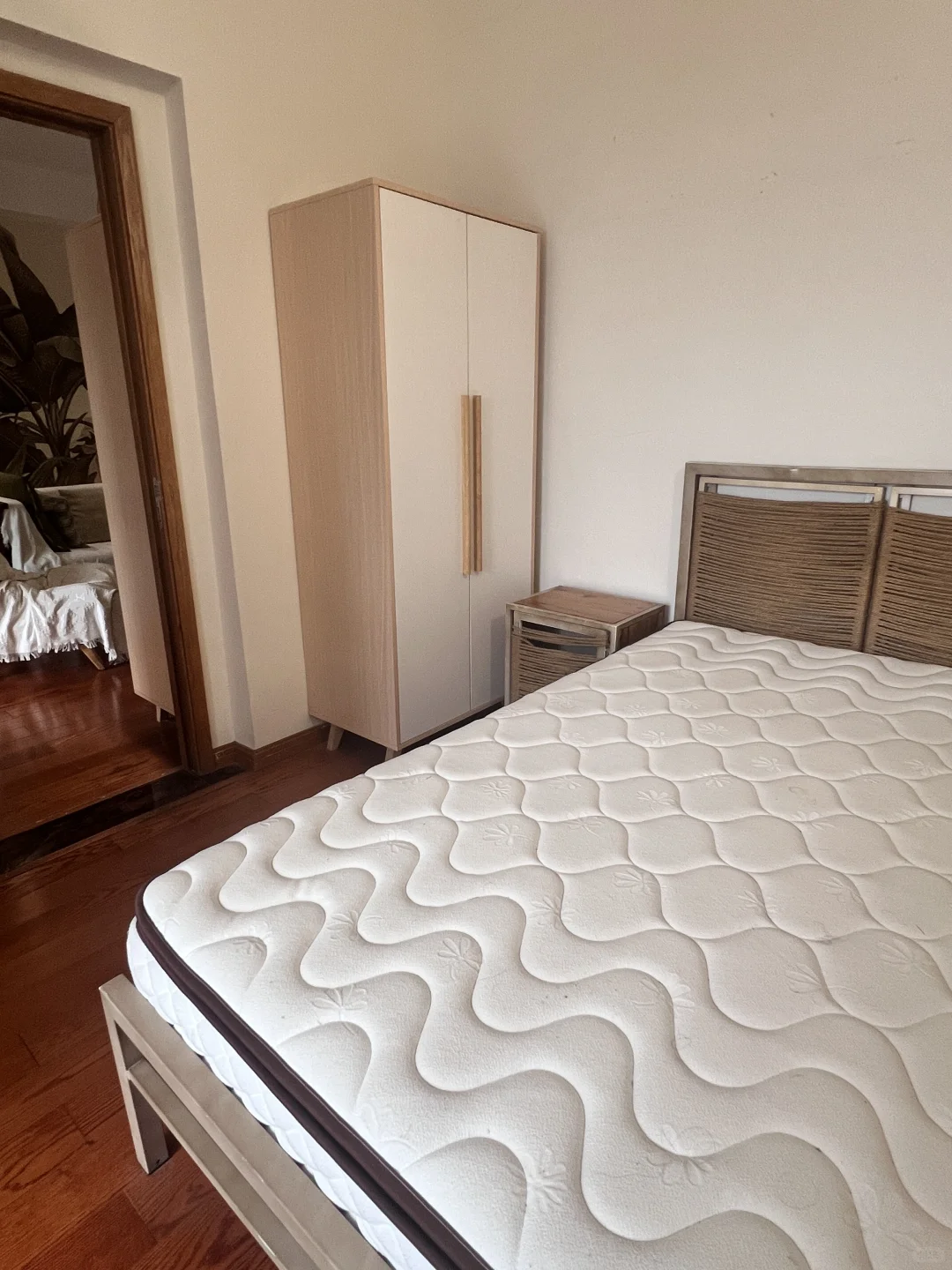 整租｜2号线杨家湾 地铁口大三间🏠