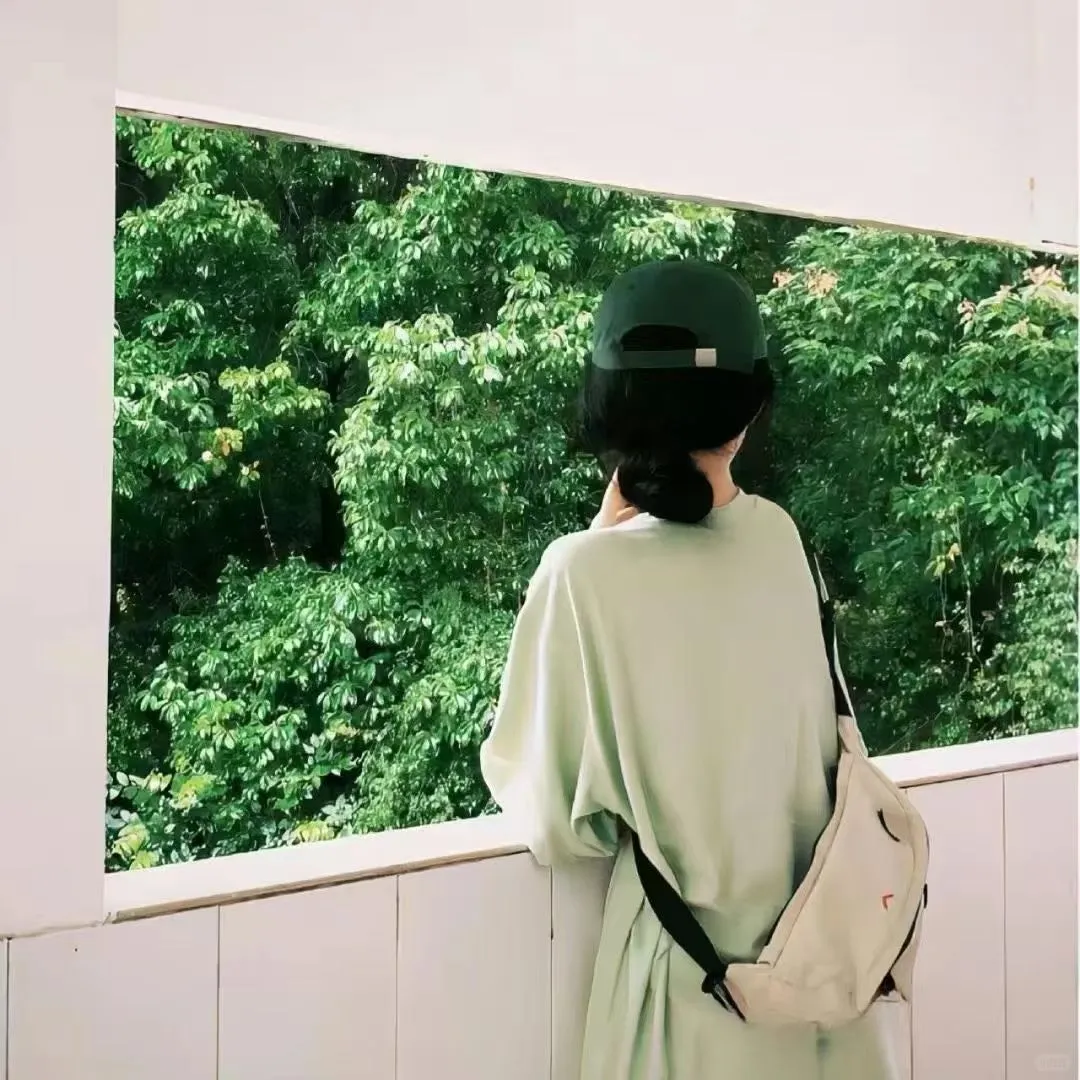 女头像-背影