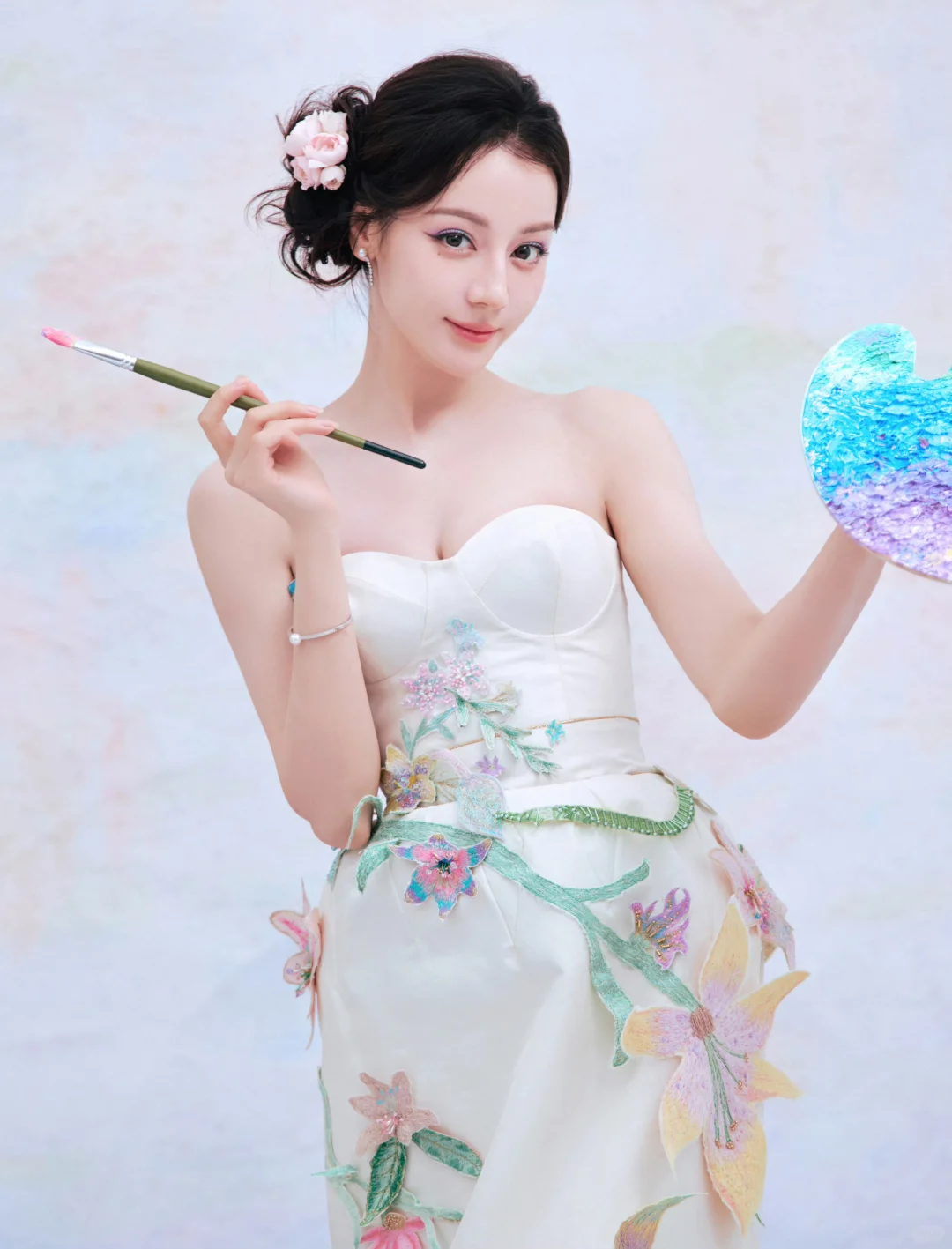 女神范十足、太美了