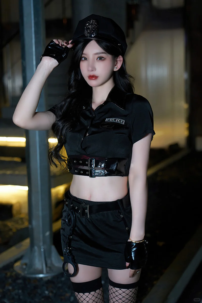 妩媚模特周于希绝美身材勾魂慑魄