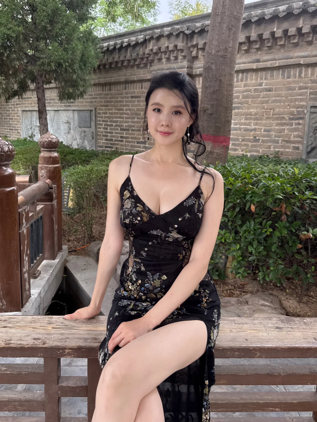 一秒入秋的旗袍，绝了！🖤｜复古旗袍穿搭