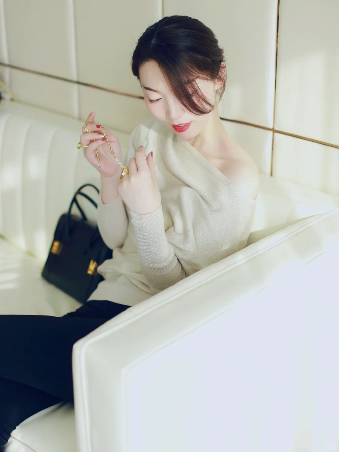 温柔且有力量的职场女性最迷人