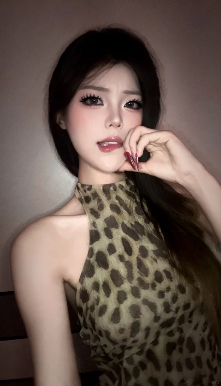 就这样看着我