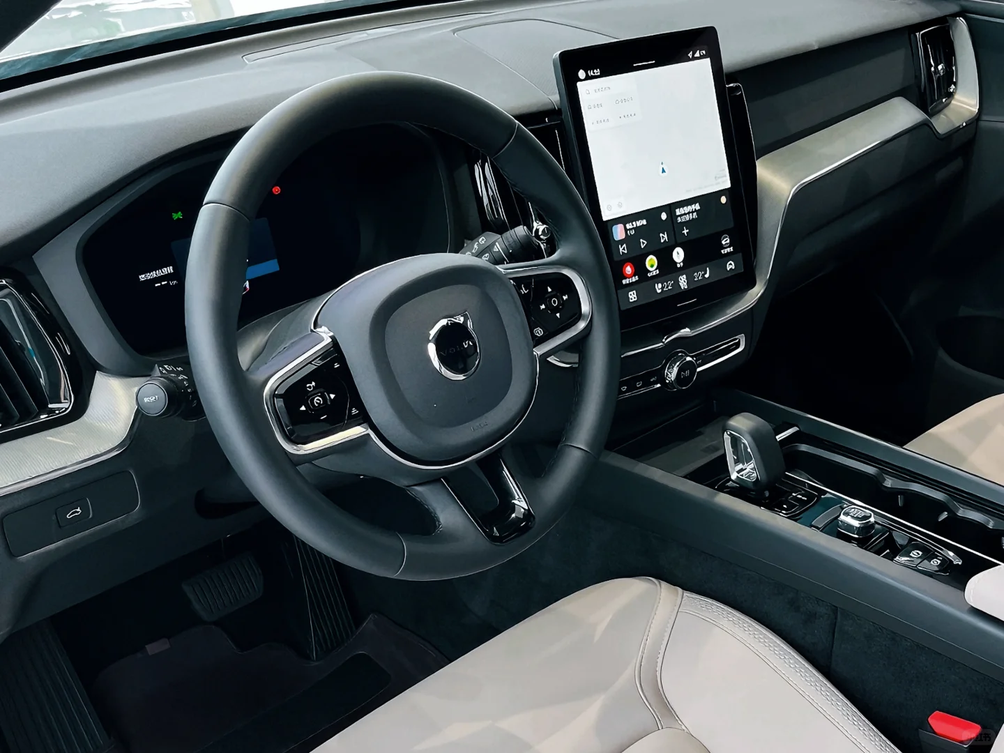 沃尔沃XC60（低首付新车现车）8月最新