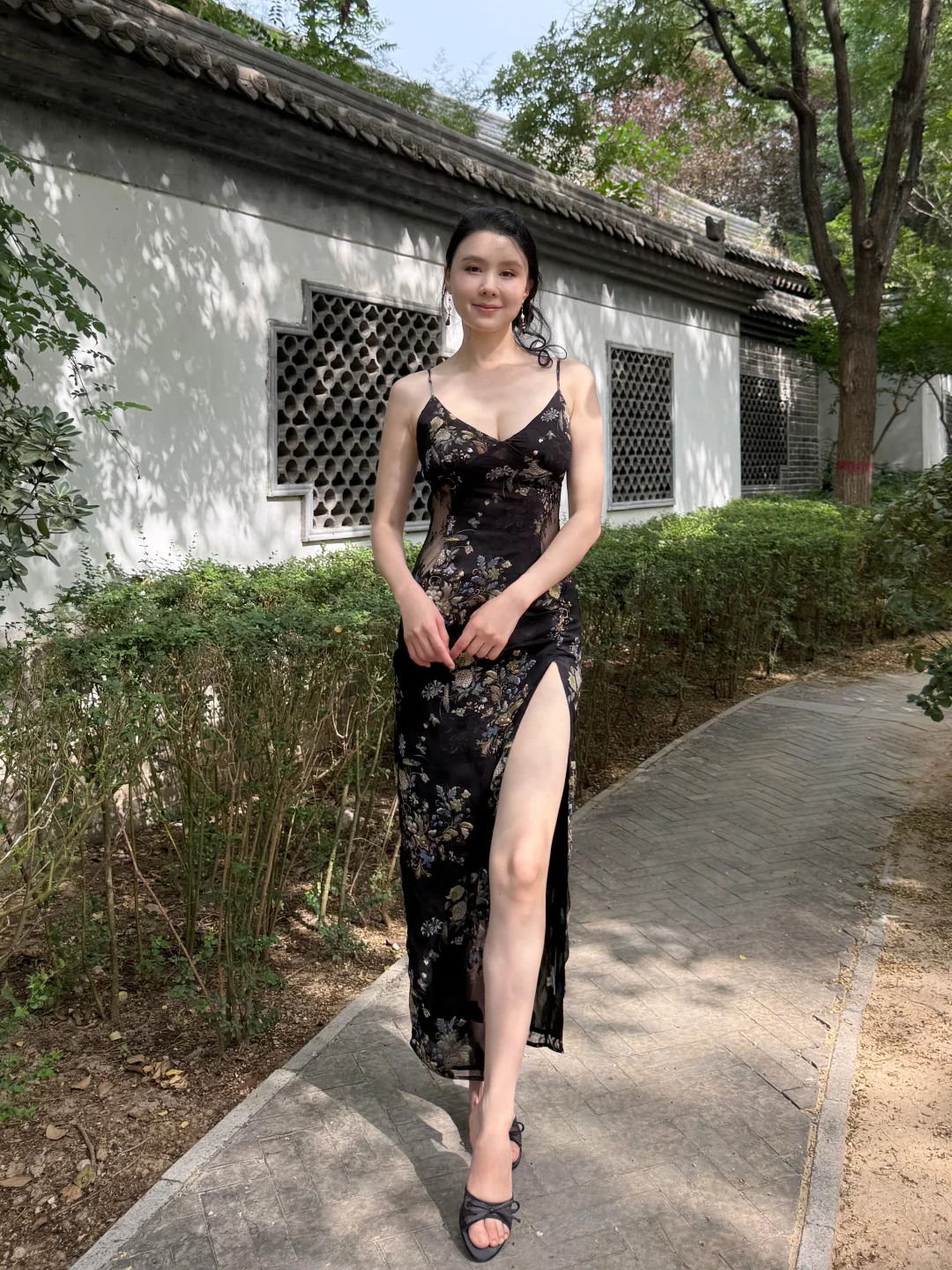 一秒入秋的旗袍，绝了！🖤｜复古旗袍穿搭