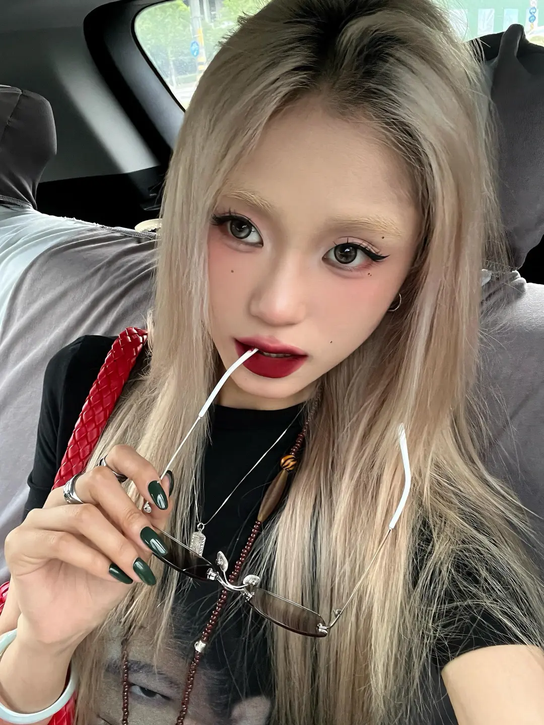 涂红唇做发财女人#美丽好女人[话题]