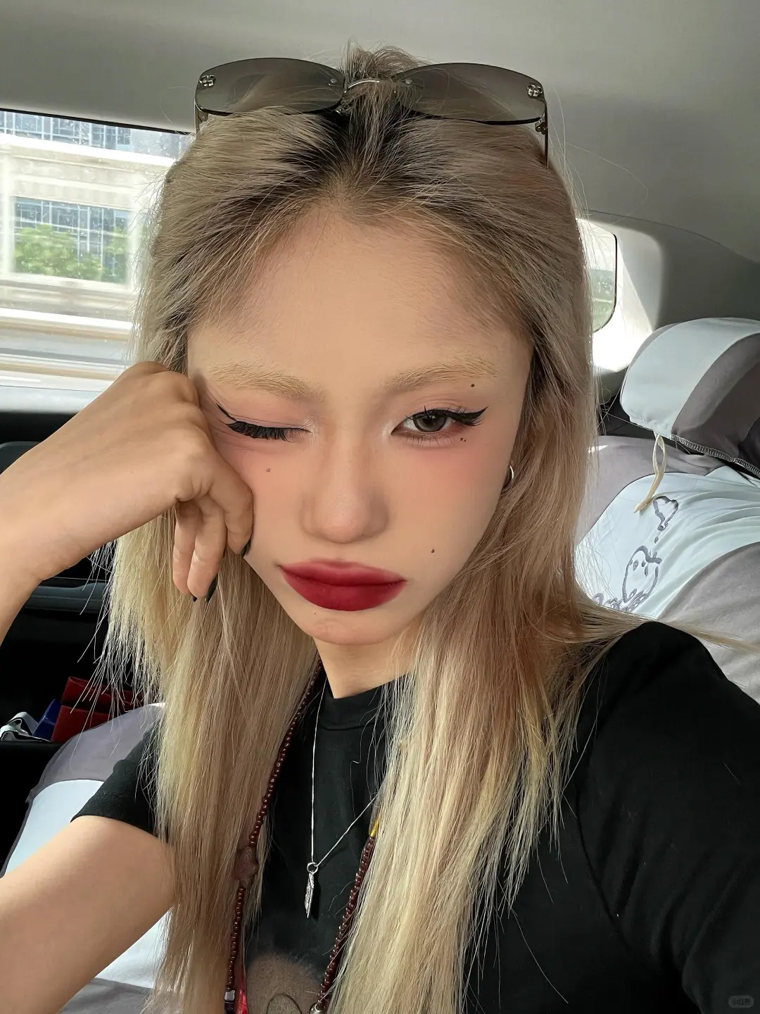涂红唇做发财女人#美丽好女人[话题]