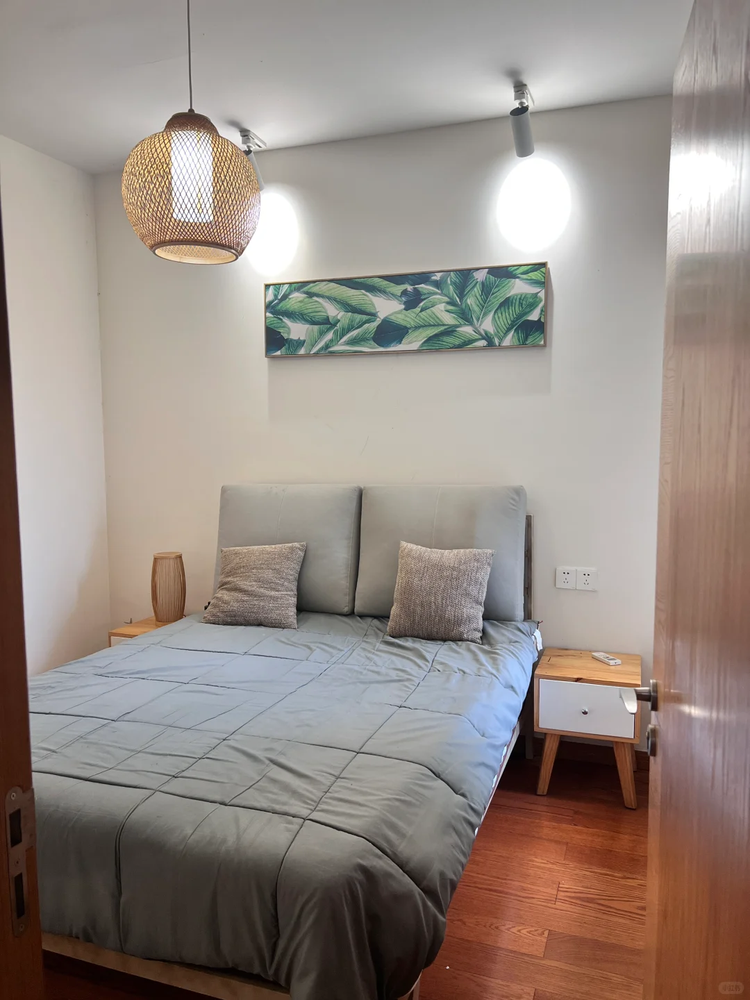 整租｜2号线杨家湾 地铁口大三间🏠