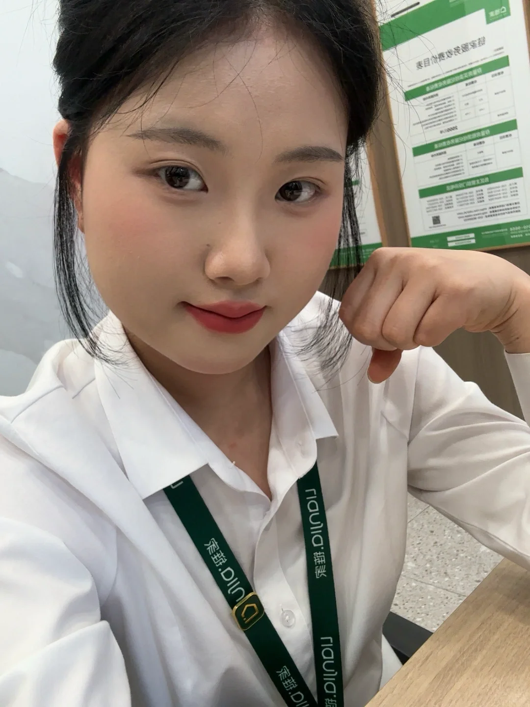 为什么说房产中介一定要找新人？
