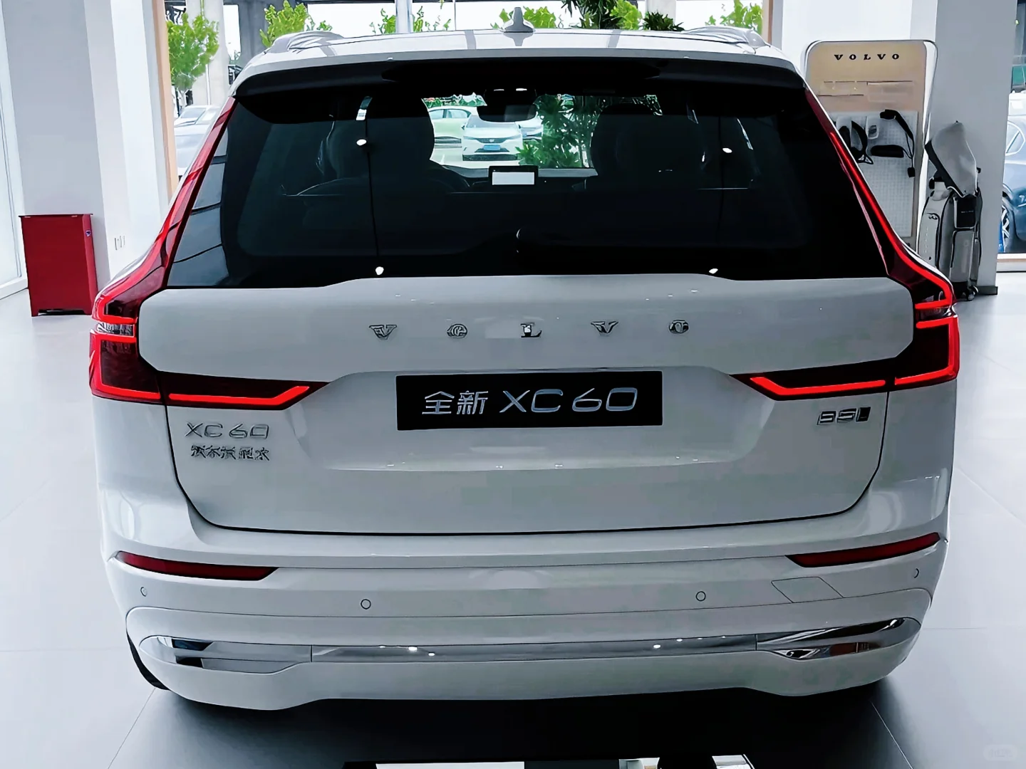 沃尔沃XC60（低首付新车现车）8月最新