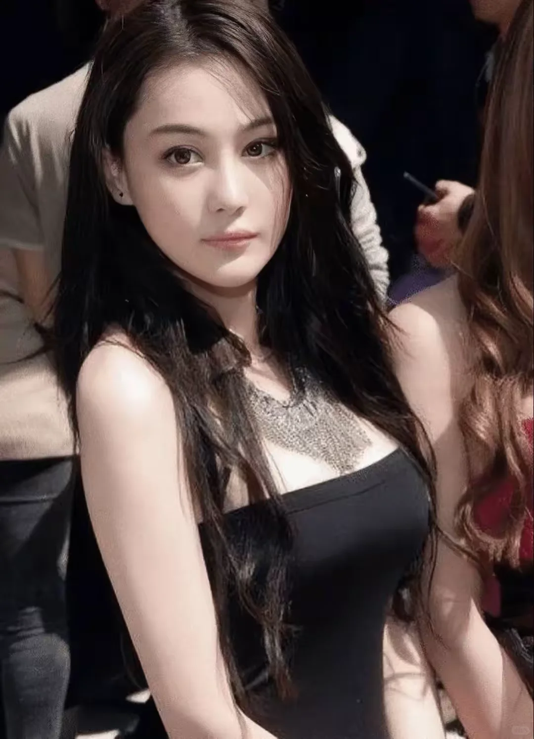 不愧是能演妲己的大美女