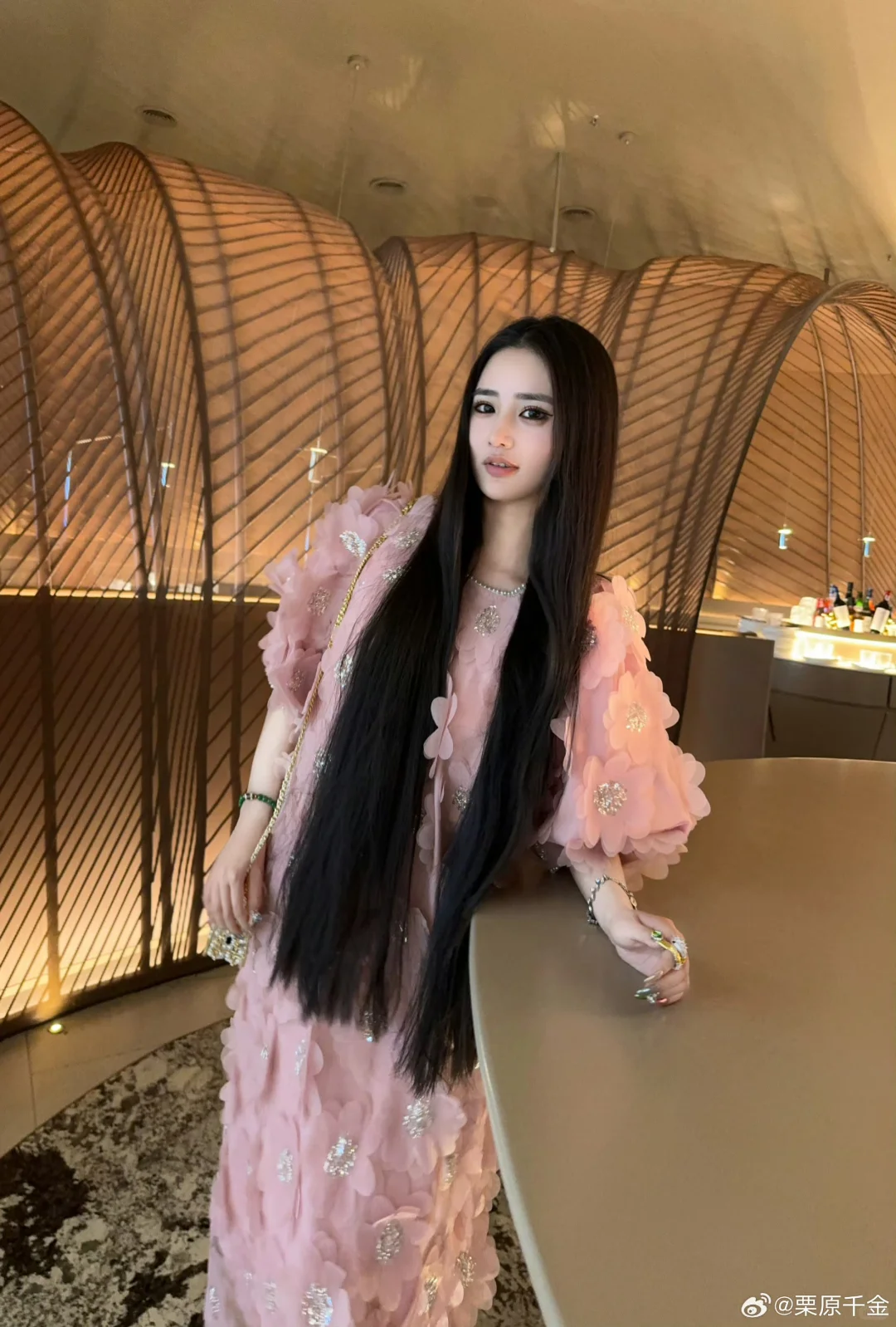 姝姝~