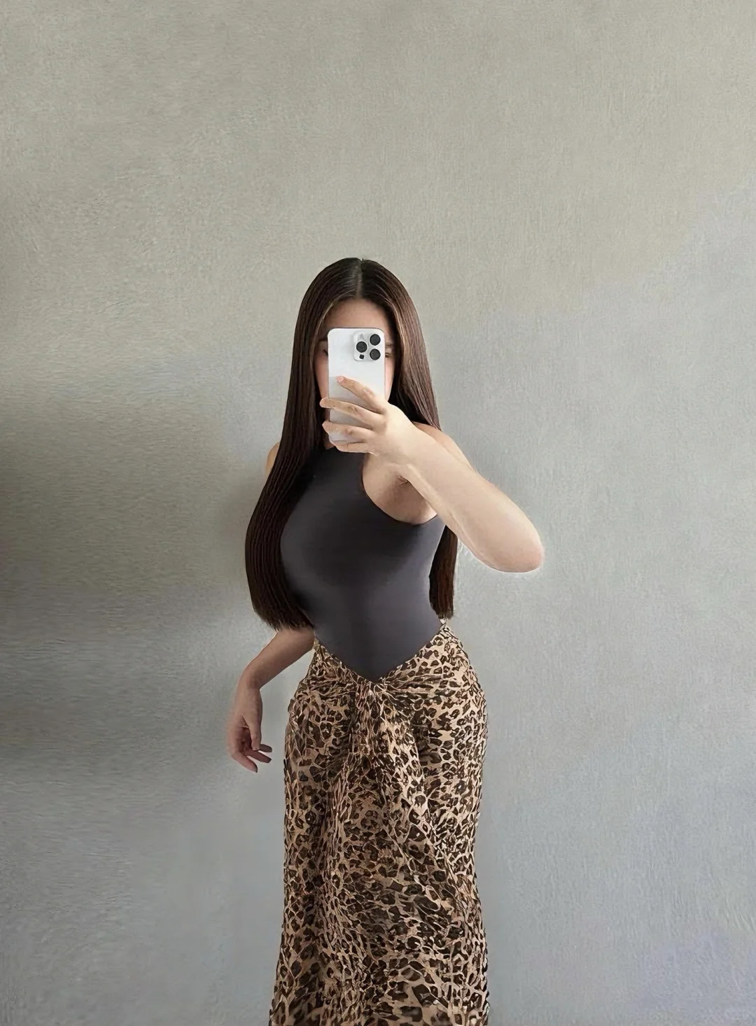𝟙𝟞𝟞 𝟙𝟛𝟘｜好身材都是穿出来的🐆