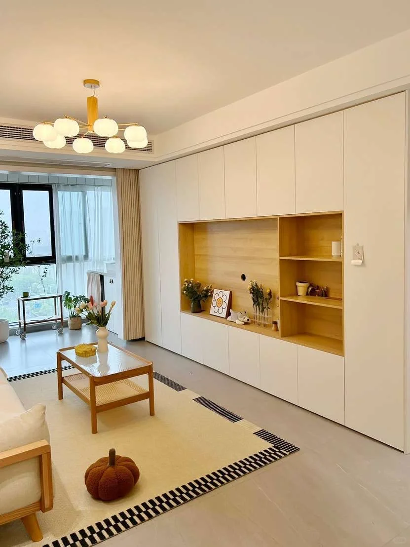 上海松江，精装修住宅现64万出三房两厅