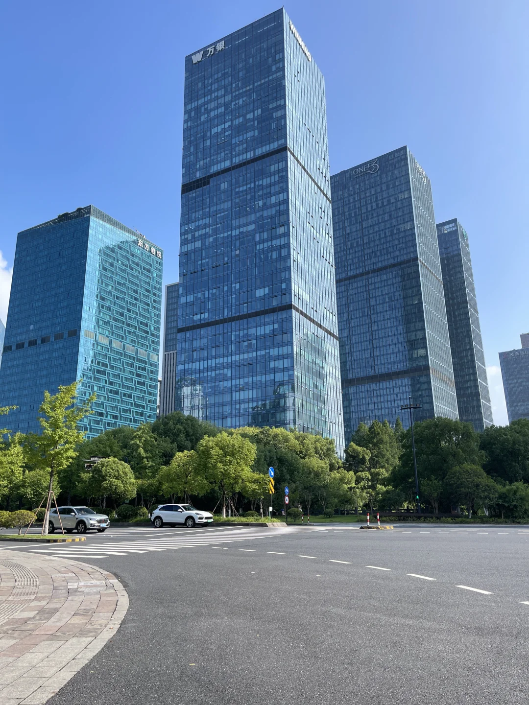 钱江新城的写字楼，不同行业选起来差别很大