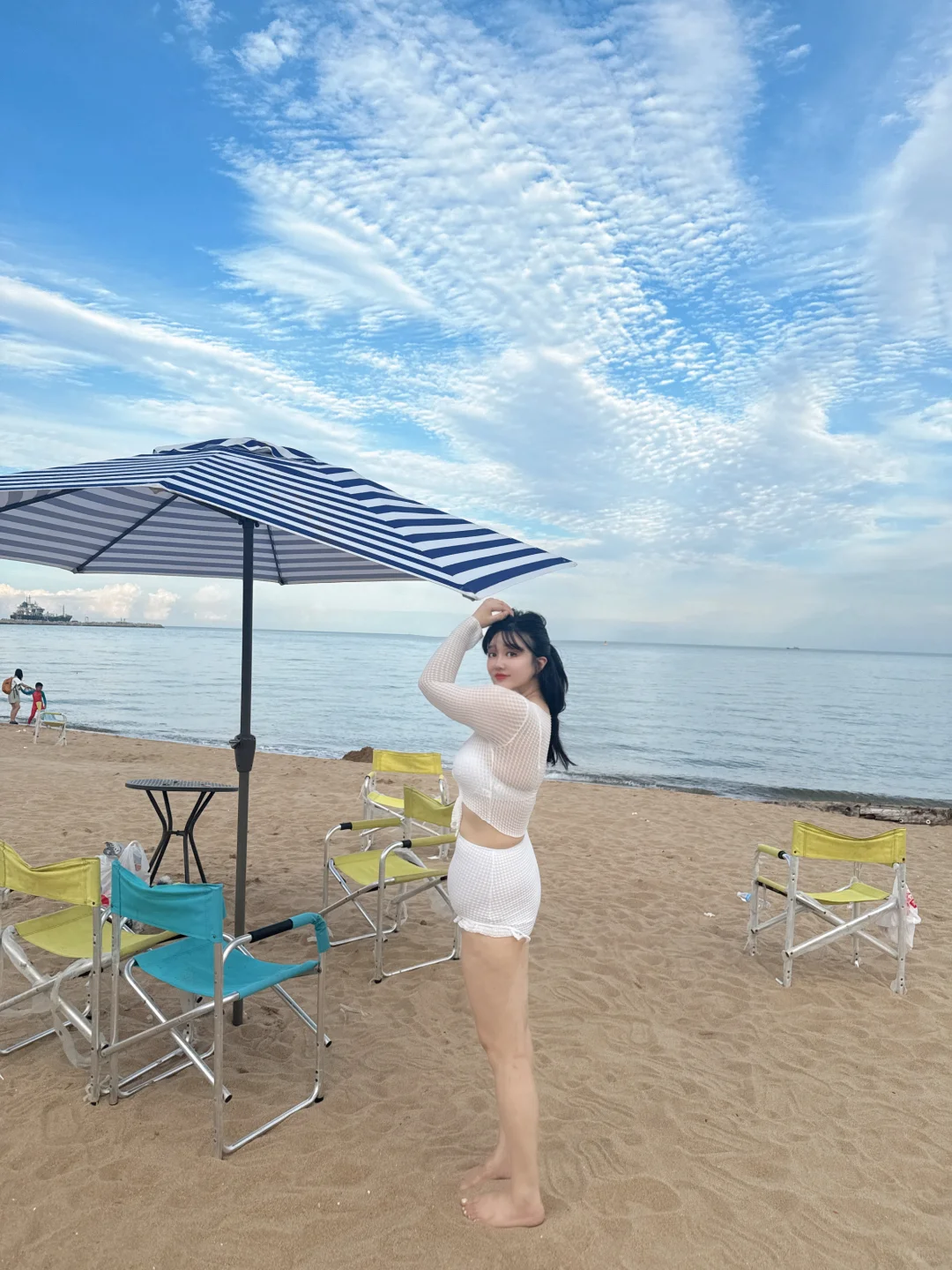 胖gril的海边穿搭