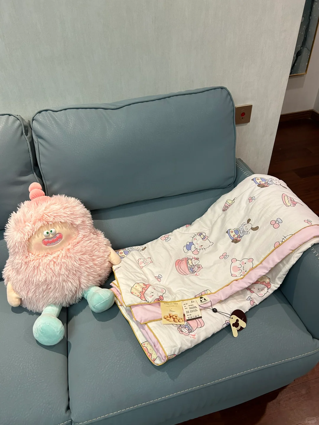 骚被子 ❛‿˂̵✧ 这么好看想勾引谁啊
