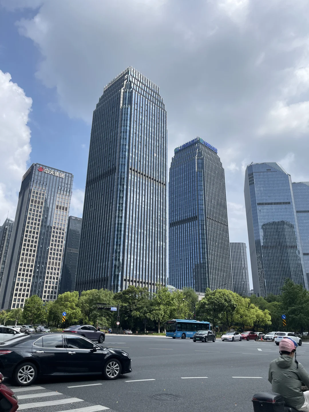 钱江新城的写字楼，不同行业选起来差别很大