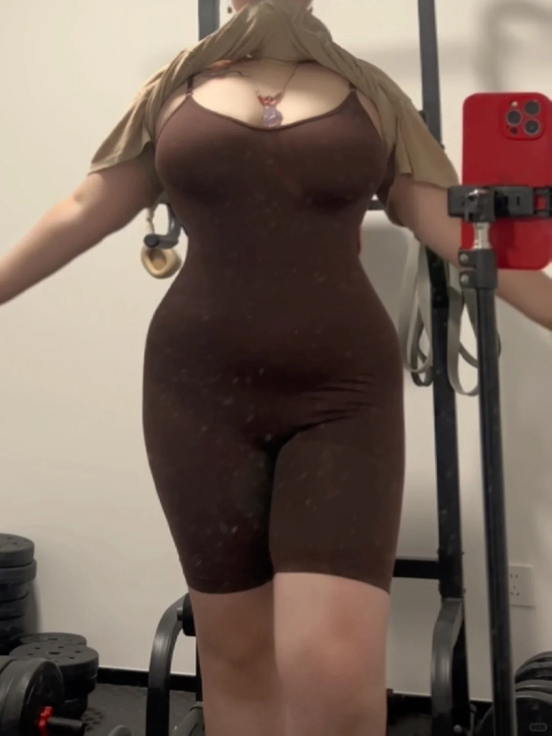 170/190斤 我们微胖女生就是前凸后翘的!!