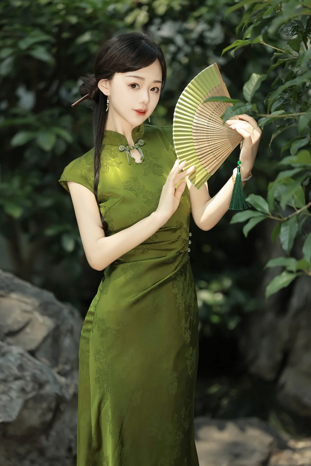 49🍃正版捡漏～好温婉的绿色新中式旗袍
