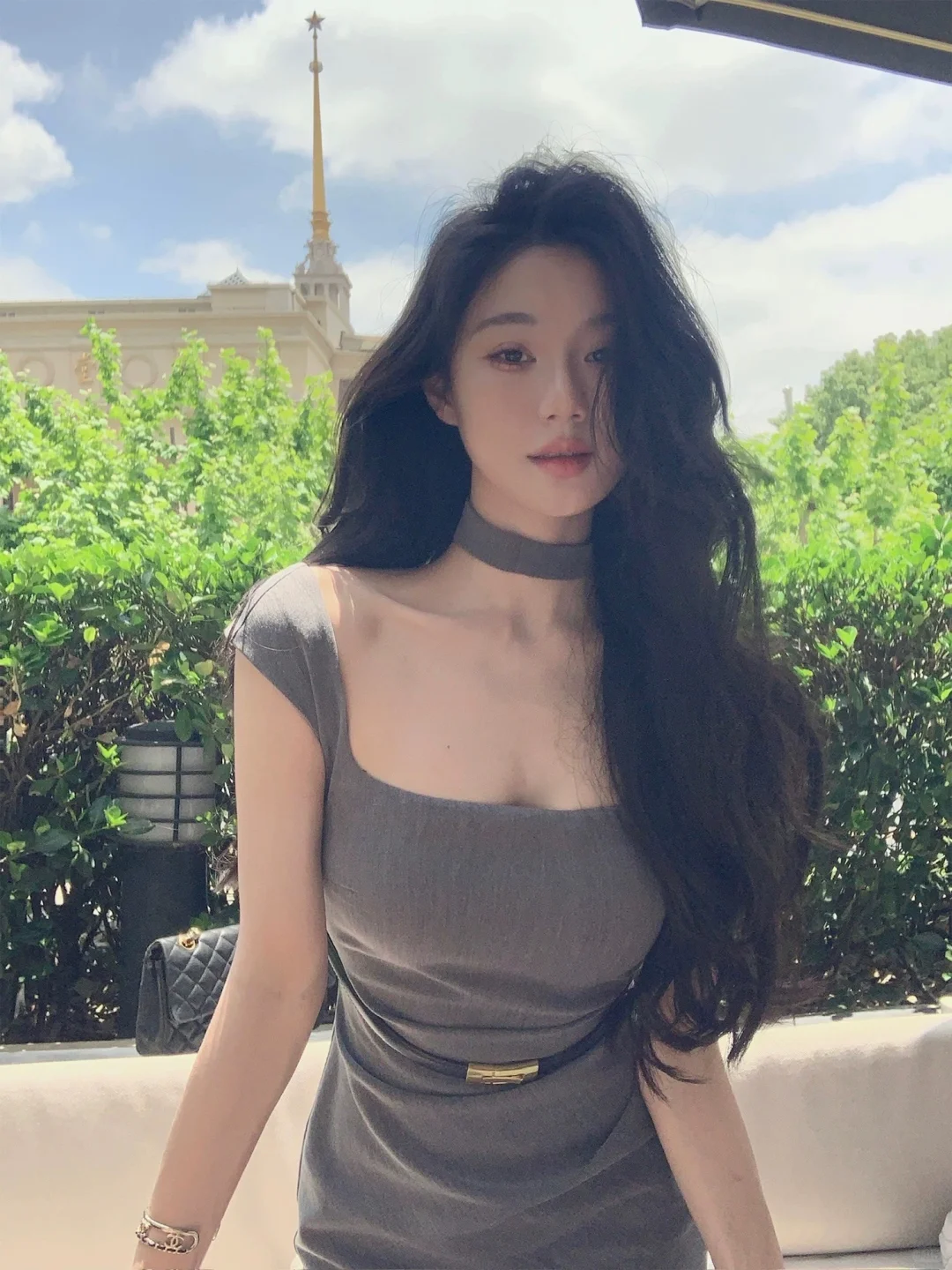 夏日的氛围感真的是这条裙子给的