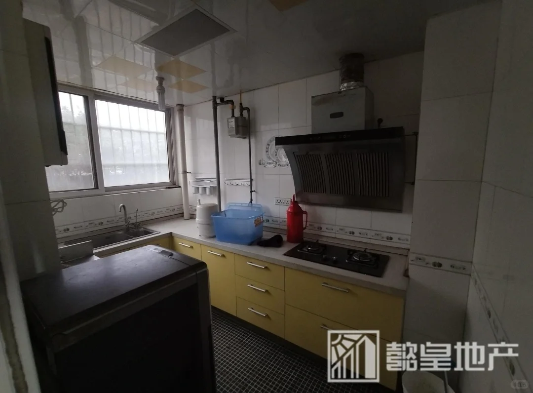 嵩山路上的电梯房～租住着不赖！