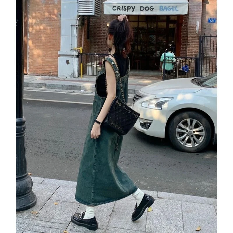 👗法式浪漫邂逅盐系牛仔，复古风情独领风骚✨