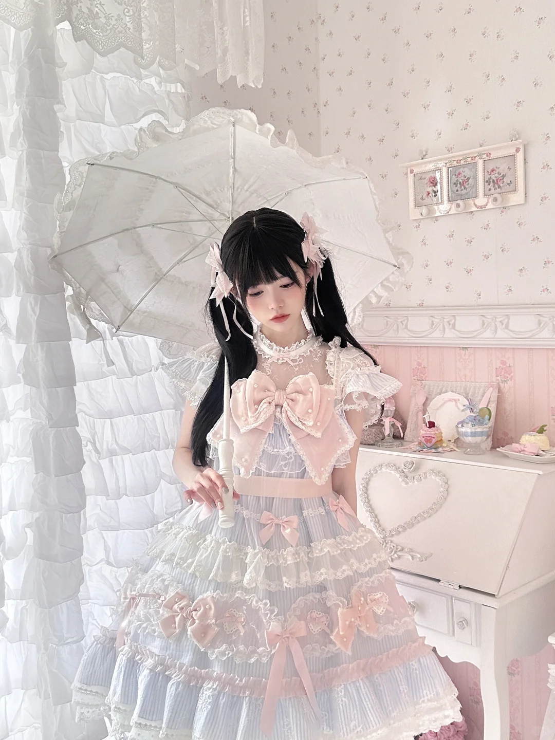 𝗣𝗶𝗻𝗸 𝗯𝗹𝘂𝗲 · 少女的心事 ♡‧₊˚ ⋆⁺