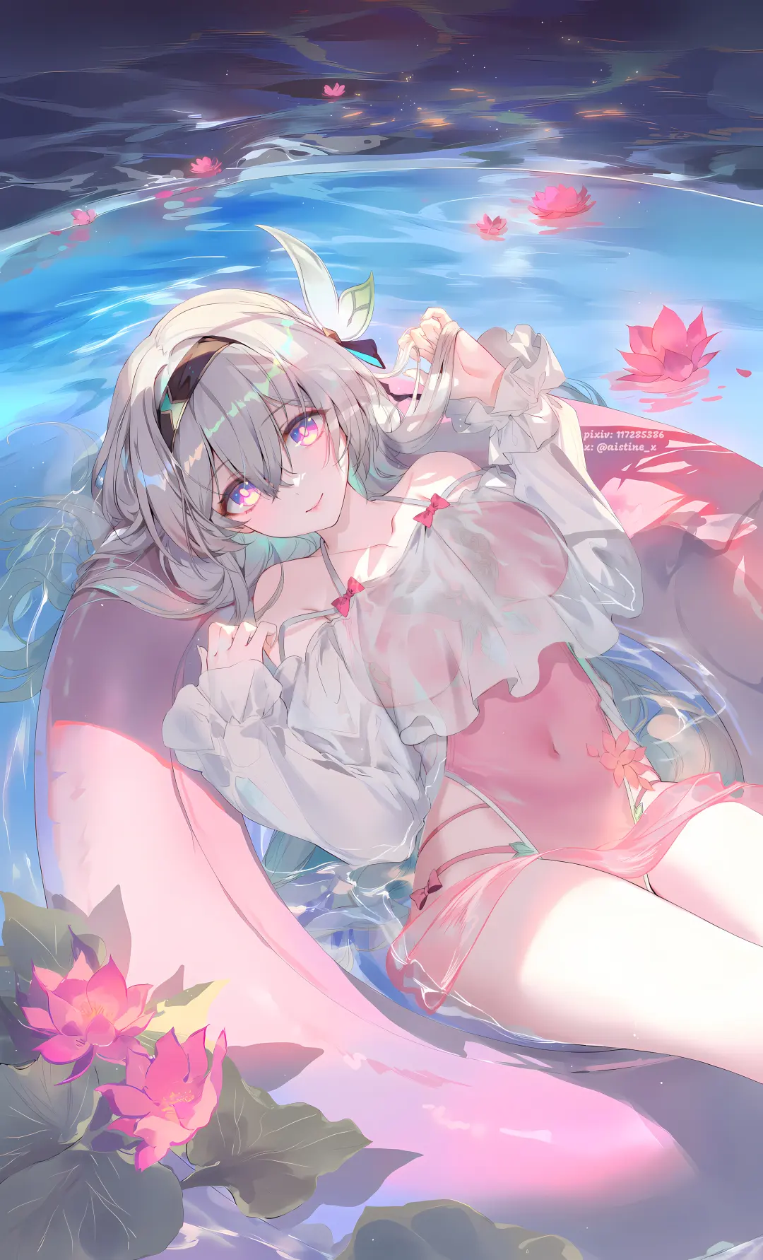 粉粉的泳装流萤