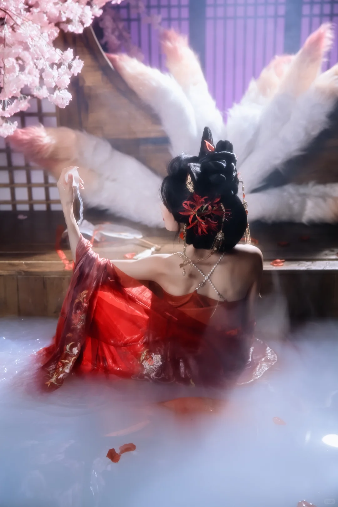 💦救命！谁懂啊！在水边拍到了封神妲己～