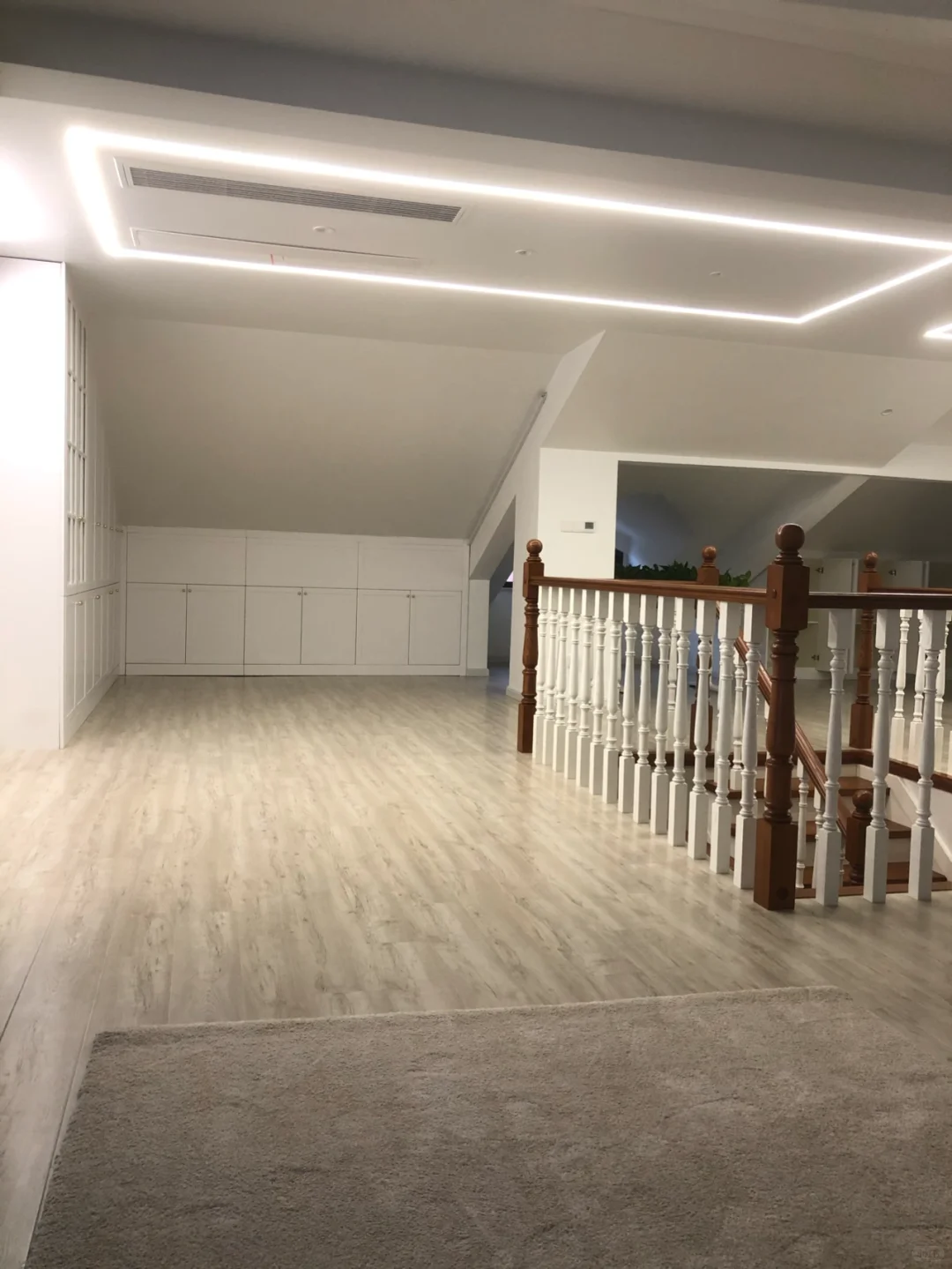 买电梯洋房送了个大阁楼，是神仙房子了🏠