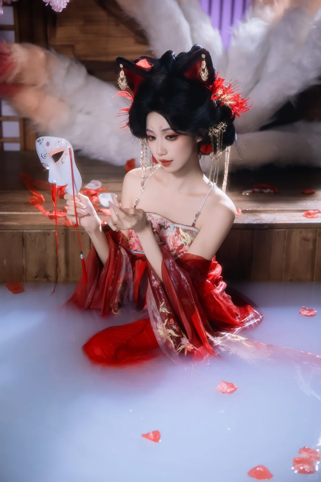 💦救命！谁懂啊！在水边拍到了封神妲己～