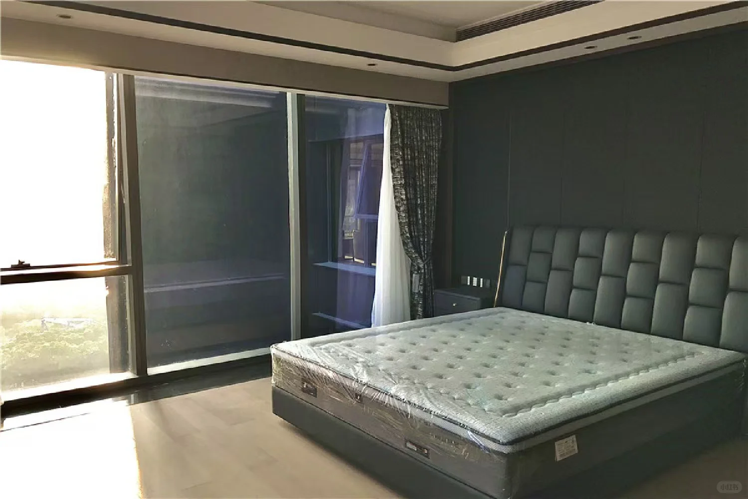 🏰华侨城 新天鹅堡 D栋06户型 全新未住