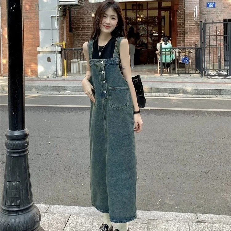 👗法式浪漫邂逅盐系牛仔，复古风情独领风骚✨