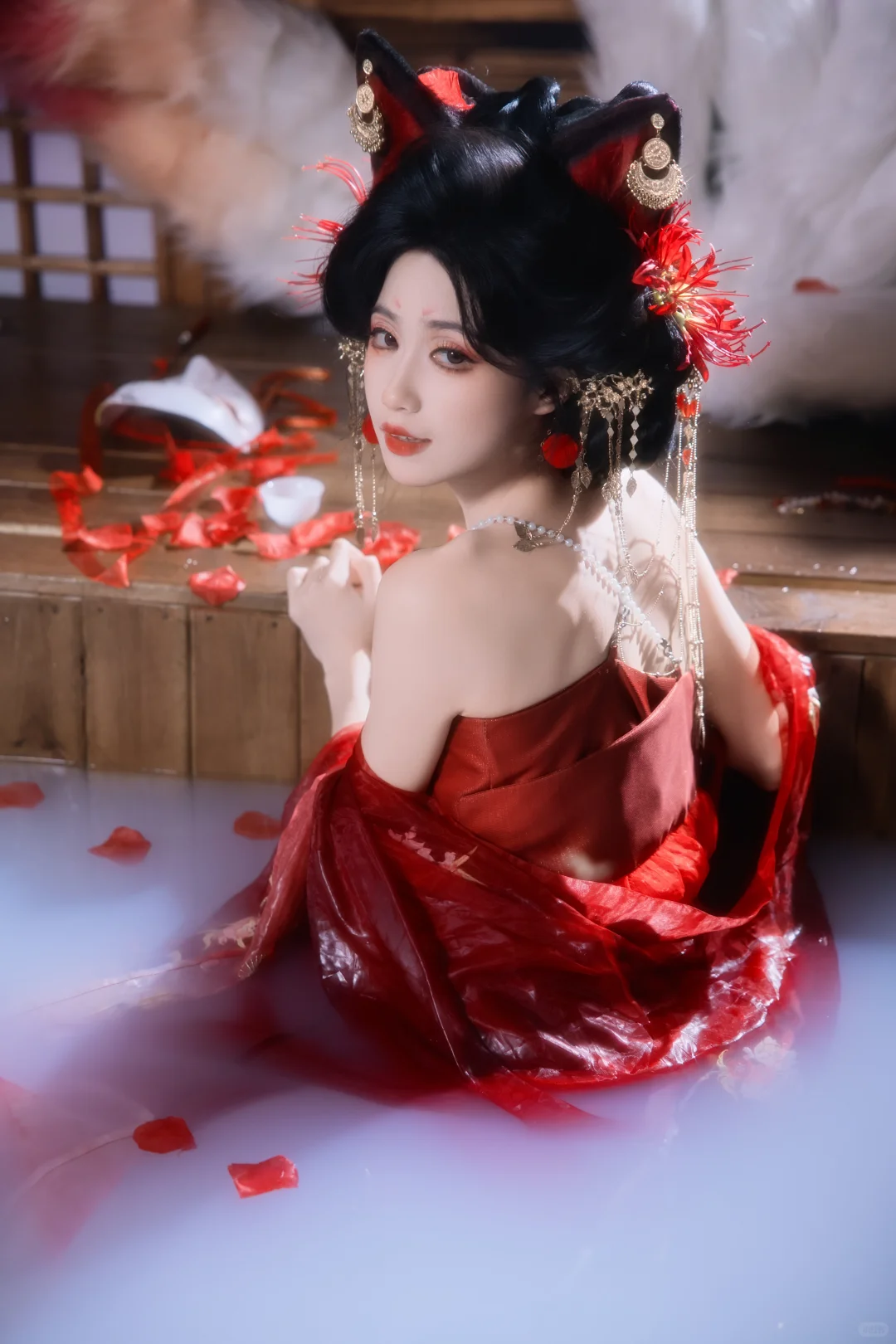 💦救命！谁懂啊！在水边拍到了封神妲己～