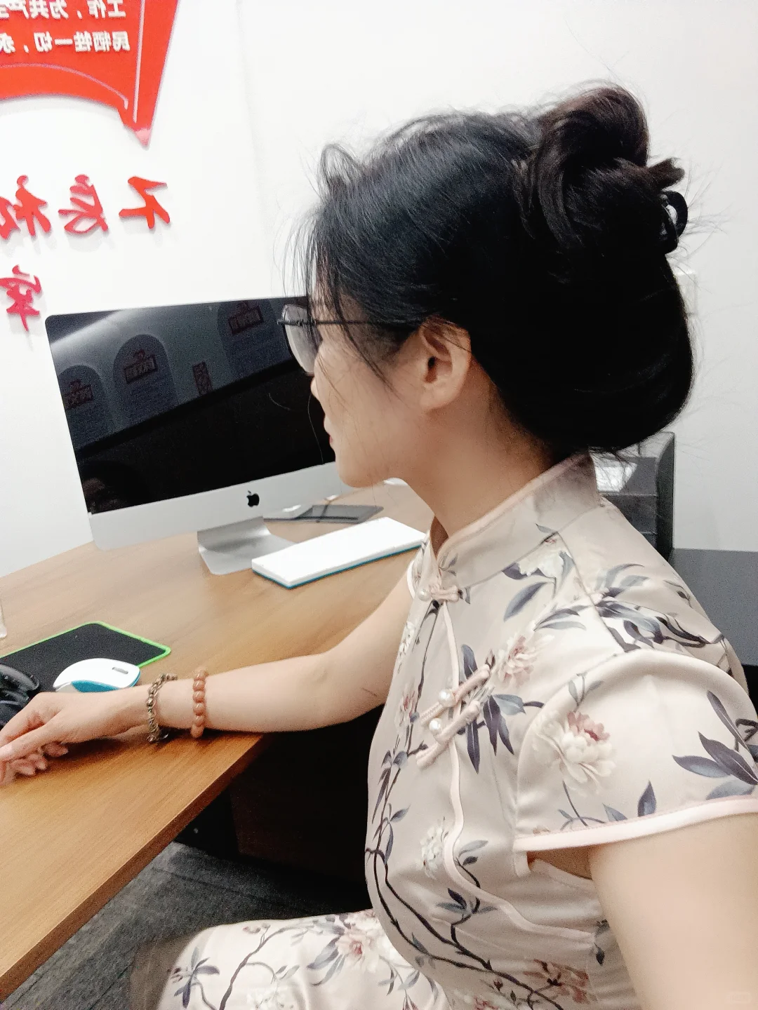 实话实说，女人穿旗袍好不好看？