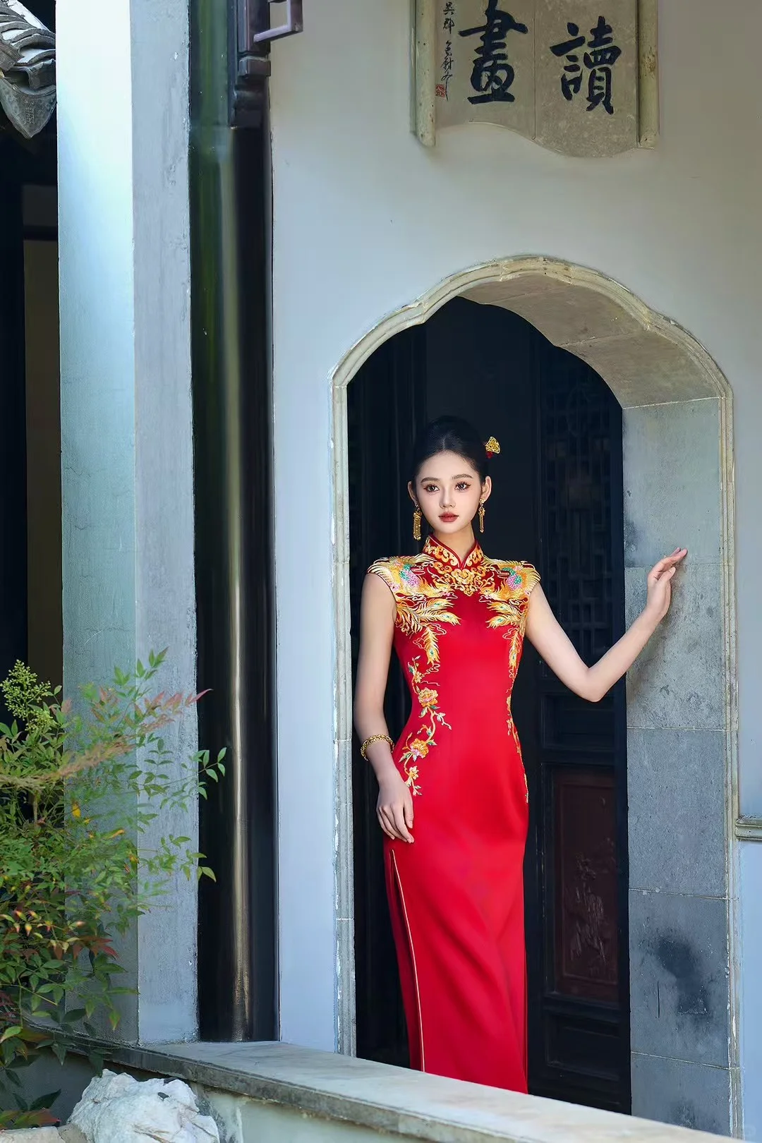 谁能拒绝这么红的旗袍呢！‖邯郸婚纱