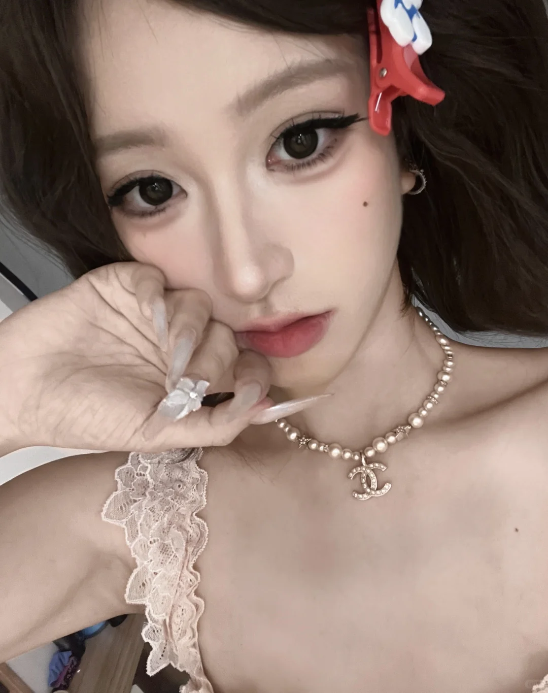 如果泪水比爱多 我们就一起划小船( ੭•͈ω•͈)