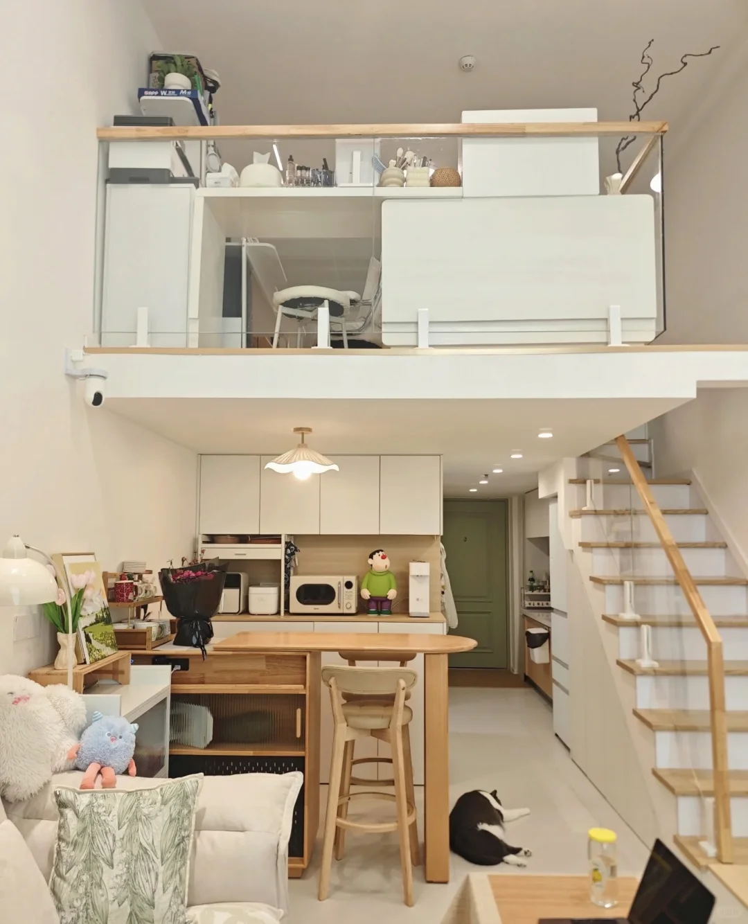 🌟【小空间逆袭指南】复式loft带给你温馨小窝