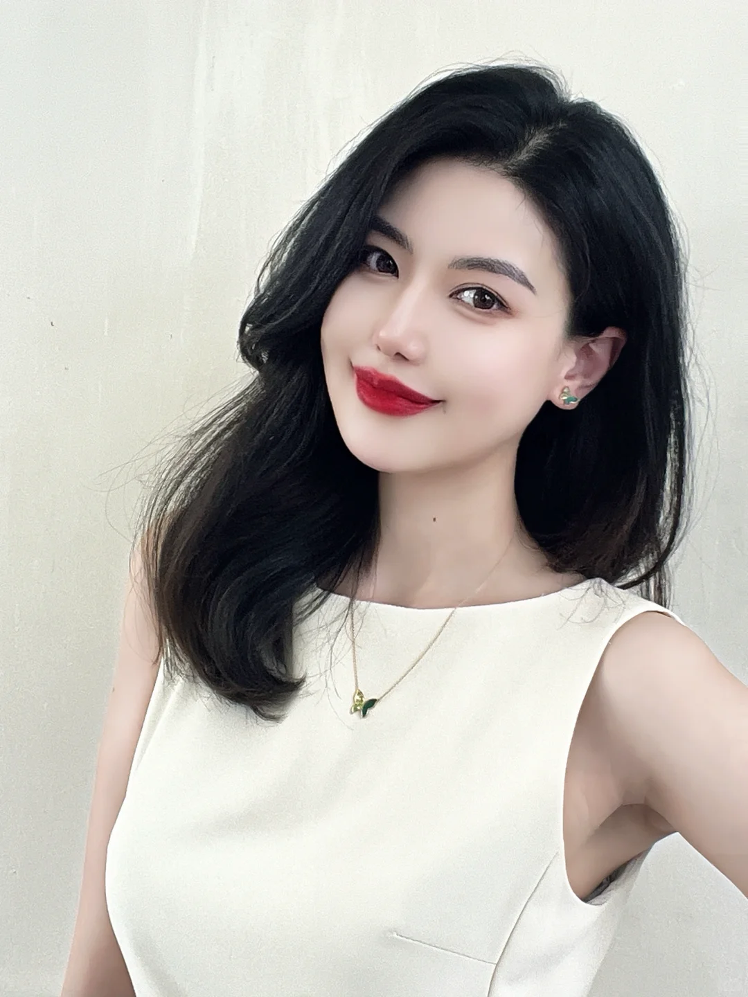 实力与美貌并存的职场时髦精