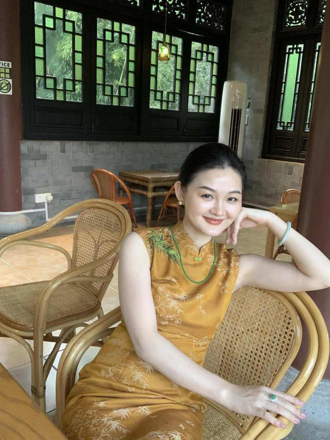 入秋的第一款旗袍 爱惨了