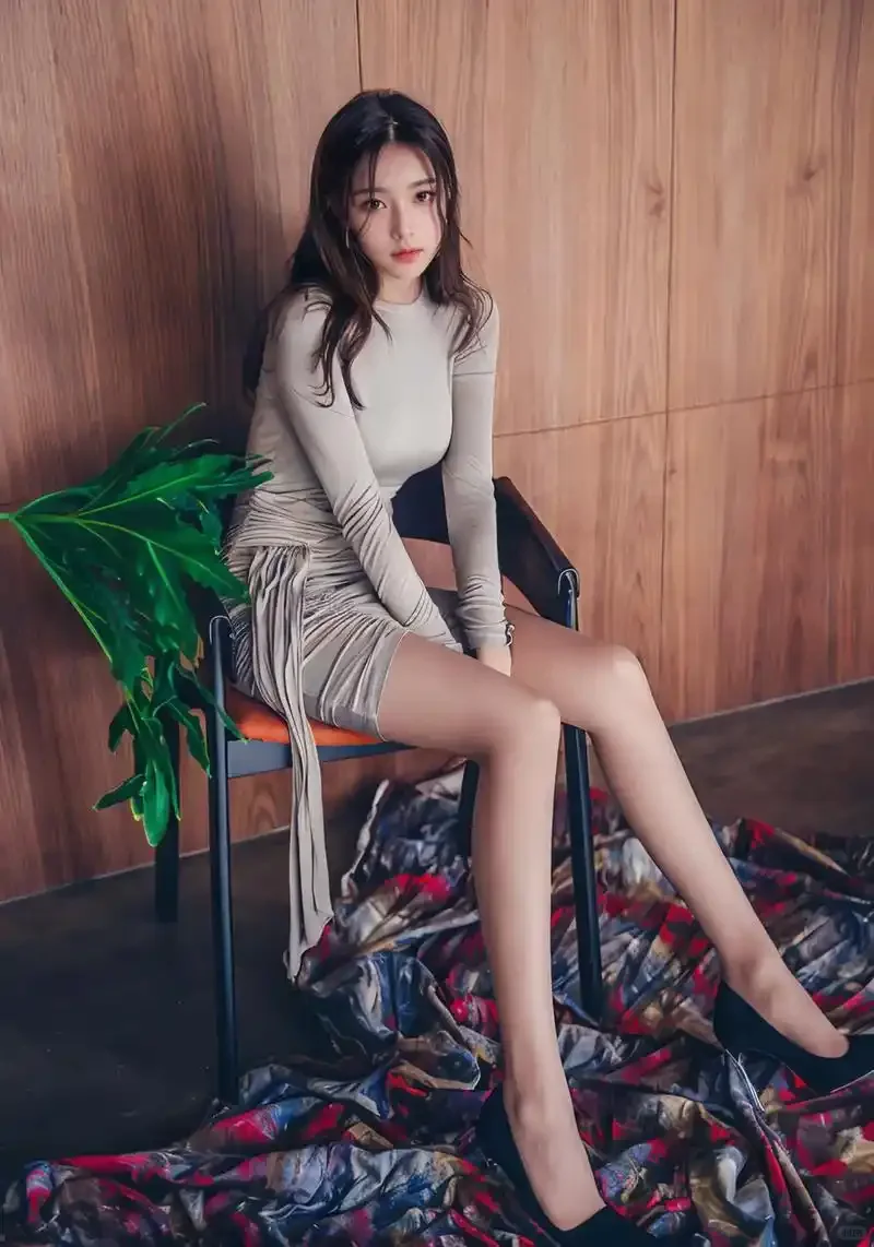 美腿配美裙💗纯欲风