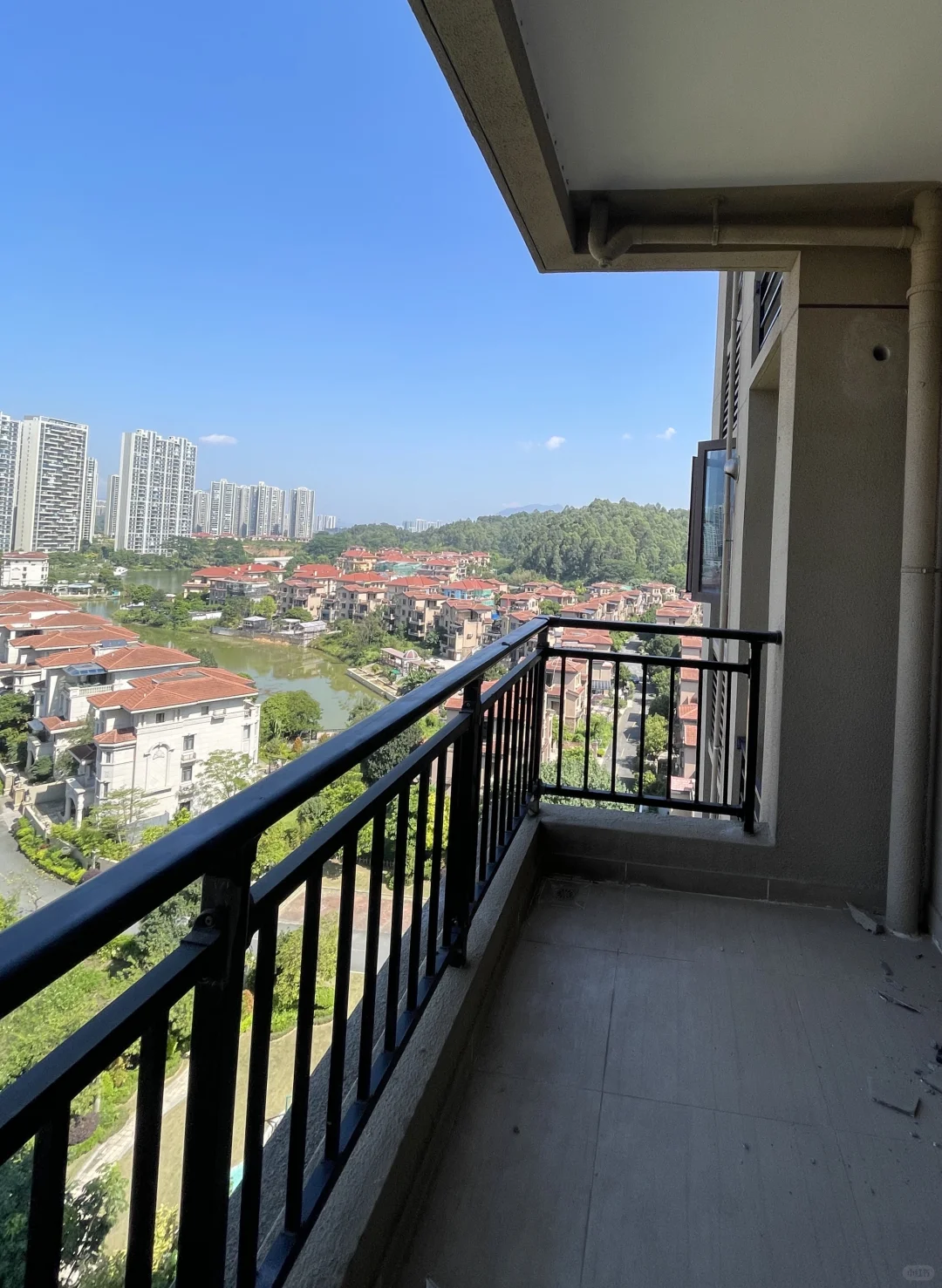 感谢邻居不买之恩，让我捡漏买了套山景房🏠