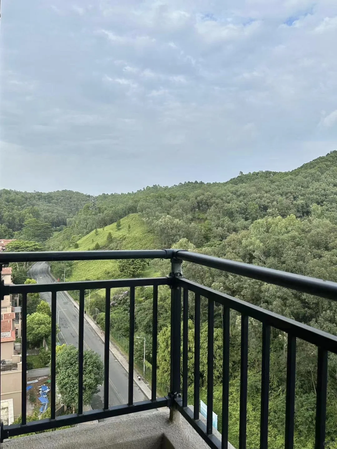 感谢邻居不买之恩，让我捡漏买了套山景房🏠